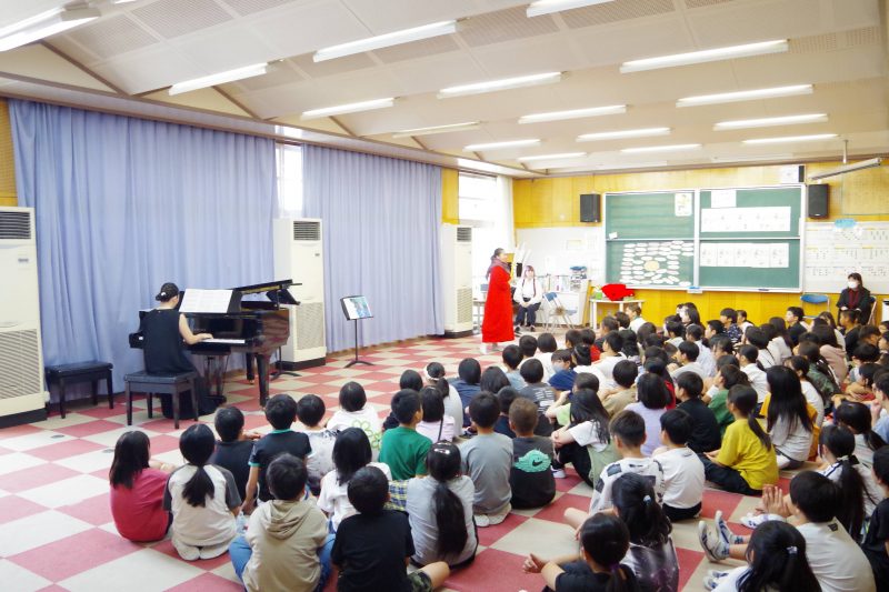 文化庁芸術家派遣事業の画像