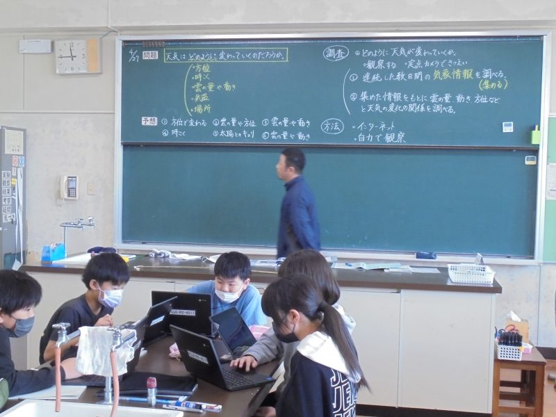 ５年生の理科を参観しました。の画像