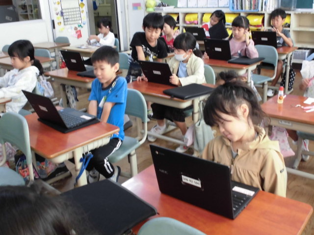 １０月２５日の１年生です。の画像