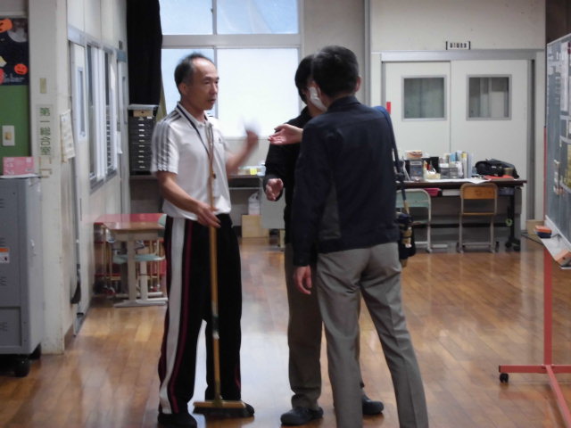 .校長diary　不審者想定の避難訓練の画像