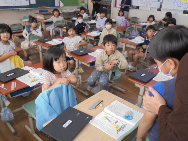 １０月１２日の１年生です。の画像