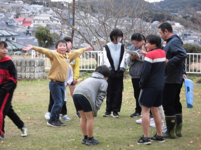 久しぶりの縦割り掃除でした。の画像