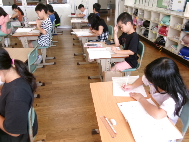 ３年生　金子みすずさんの作品の画像