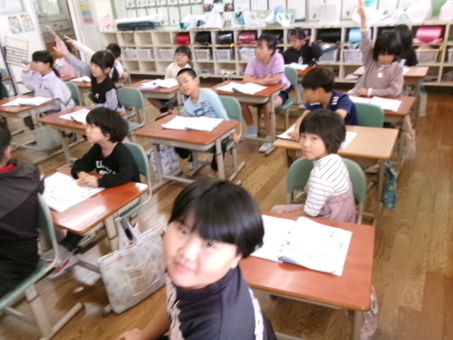 ２年生　音楽科の時間にの画像