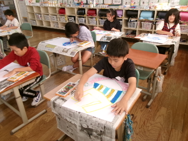 ２年生　大好きな図画工作の画像