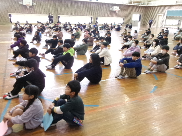 校長diary　２学期７７日間、３学期４９日間です。の画像
