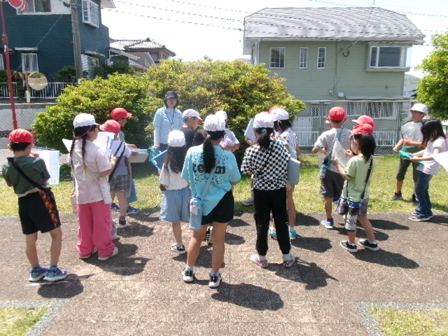 ３年生　町探検の画像
