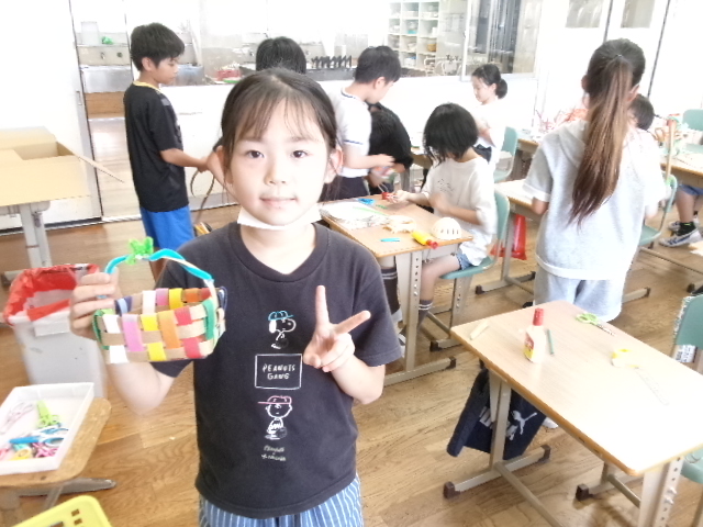４年生　図画工作の時間の画像