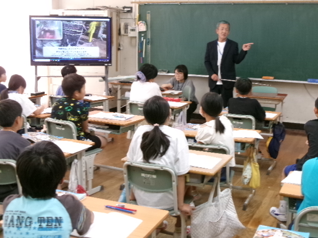 ５年生　巻き網漁船に乗船体験　事前学習の画像