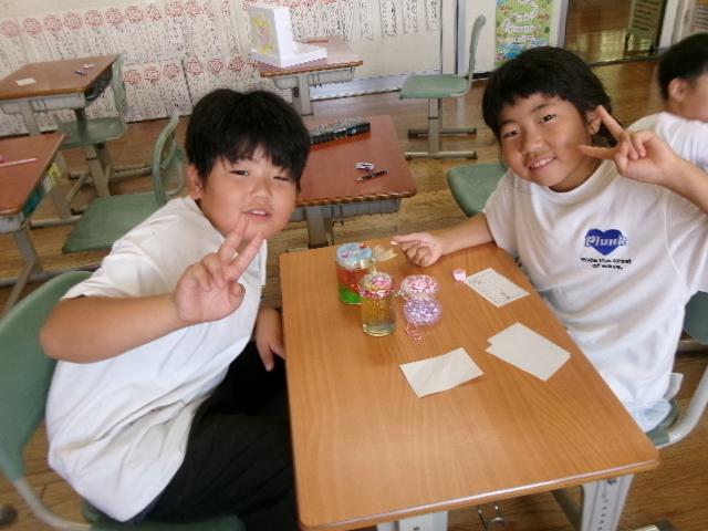 ２年生　夏休みの作品の画像