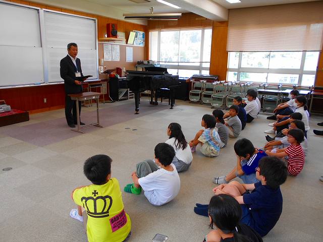 第１学期終業式を行いましたの画像