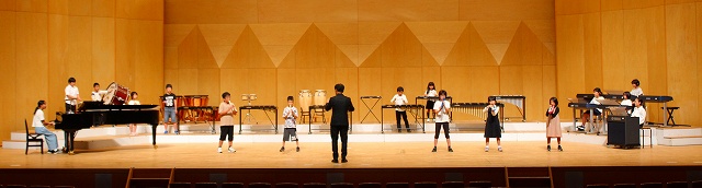 小学生が第78回長崎市小学校音楽会（小音会）に出場しました。の画像