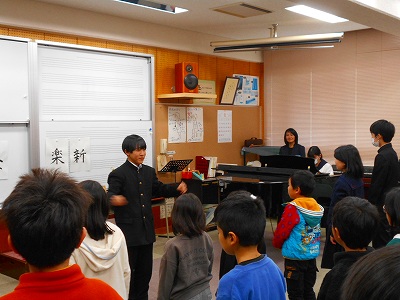 2学期終業式を行いましたの画像