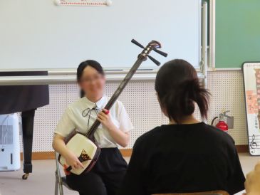 三味線演奏会の画像