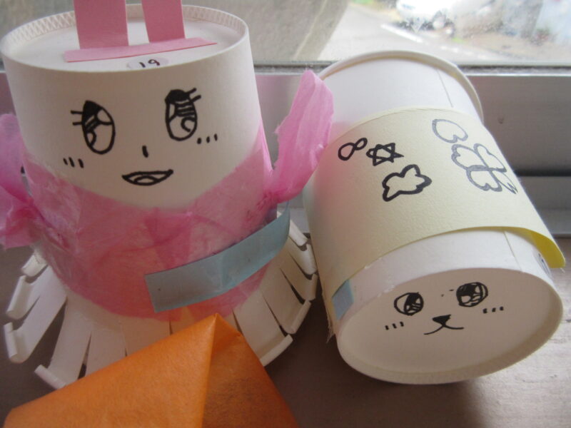 (2年生)図工 ~ふたりはなかよし~の画像