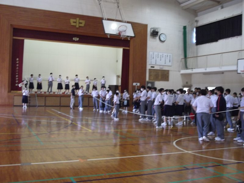 ７月１８日　１学期最後の生徒集会の画像