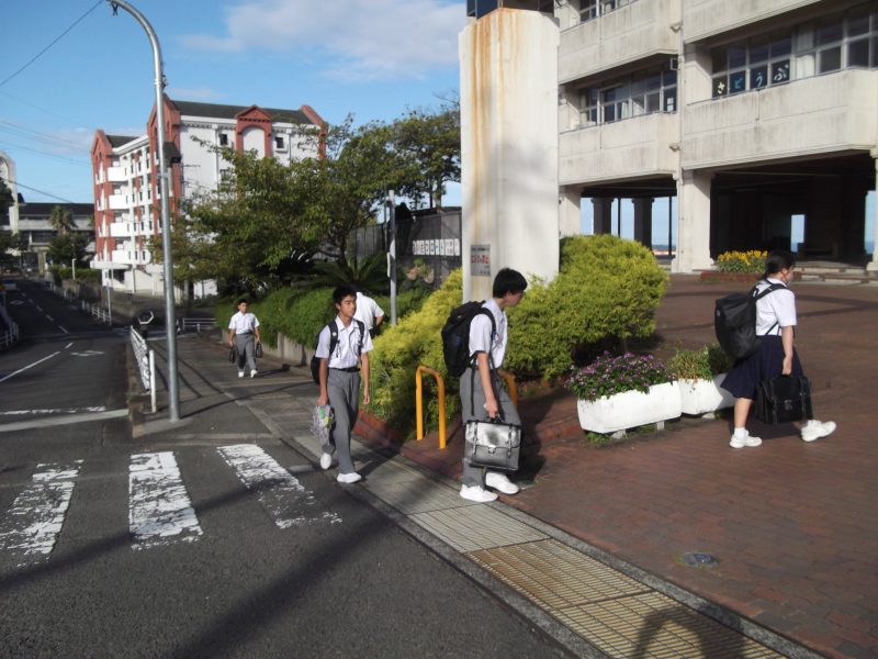 実力テストの風景　（２日目終了）の画像