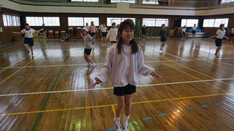 （校長日記）短縄跳びで体力向上！の画像