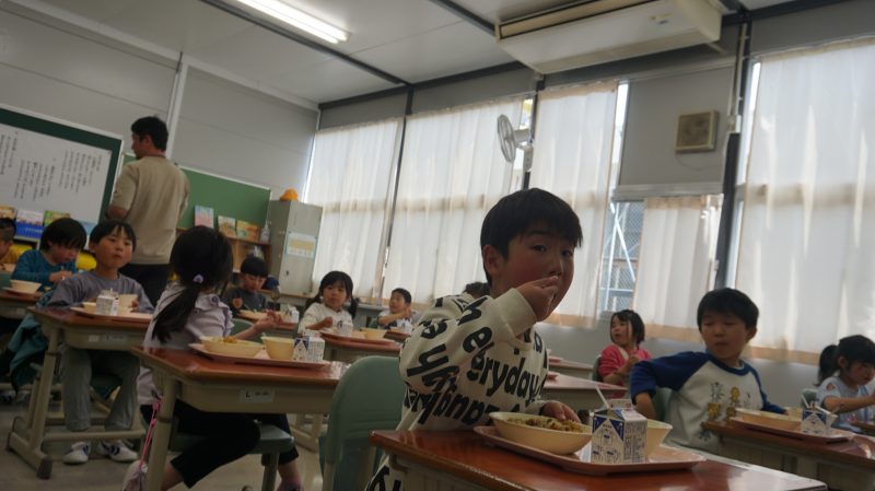 （１年生）初めての給食♪の画像