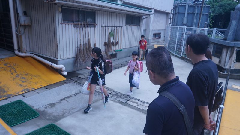 （校長日記）朝のあいさつ運動の画像