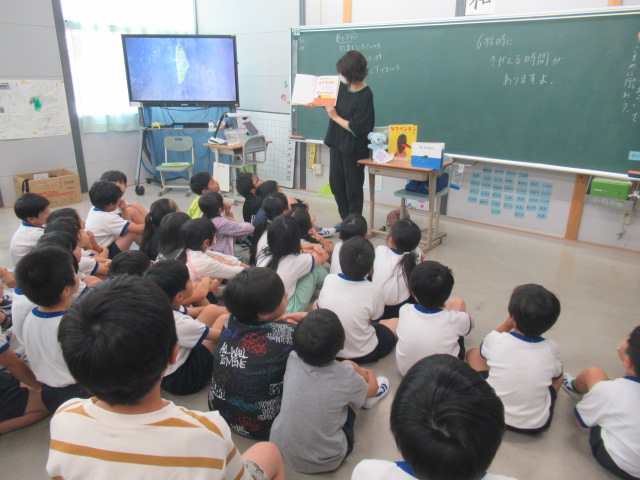 心豊かなひとときを~「よむぞうクラブ」さんによる読み聞かせ~の画像