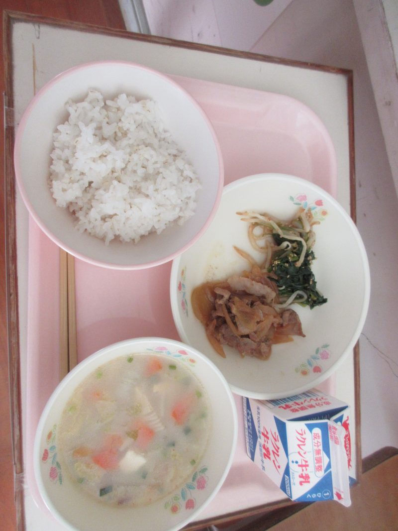 今日の給食はの画像