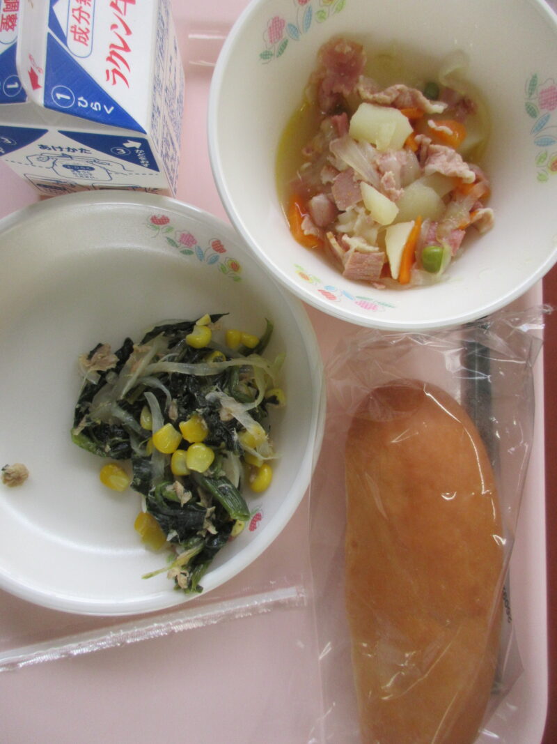 本日の給食は１・２・３・４・５・６年のようすもの画像