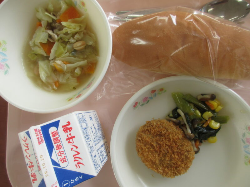今日の給食はの画像
