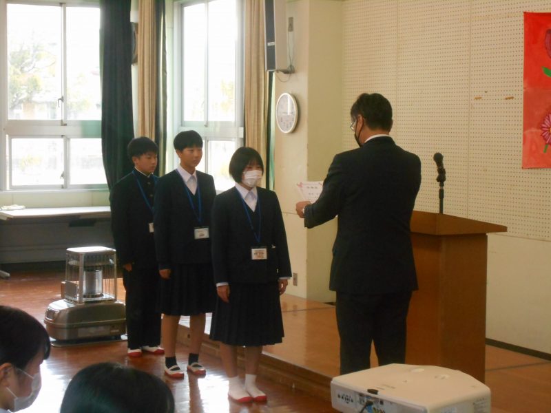 令和7年生徒会役員任命！の画像