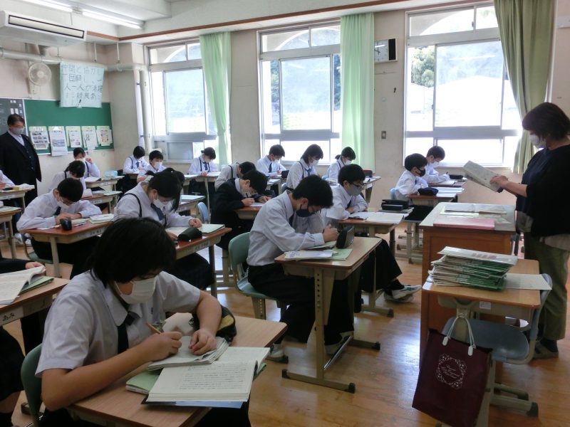 授業参観の画像