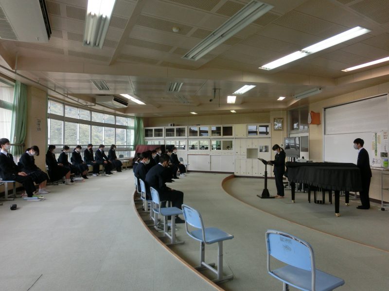 学級閉鎖・授業参観の画像