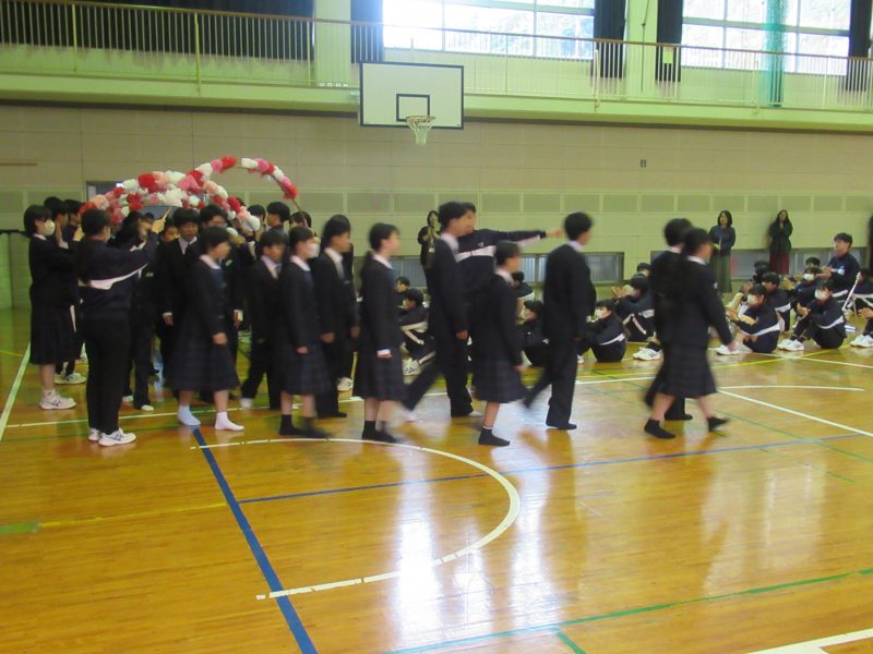 生徒会入会式、部活動紹介の画像