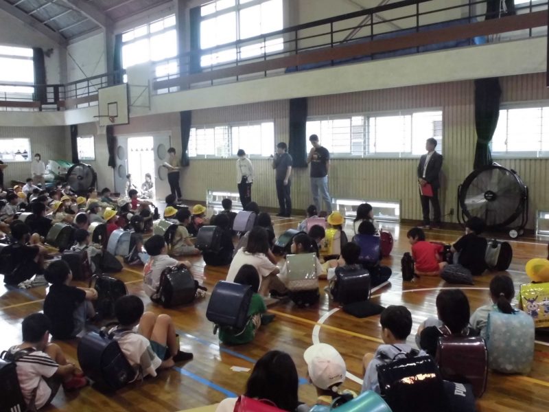 長崎っ子の心を見つめる教育週間（集団下校）の画像
