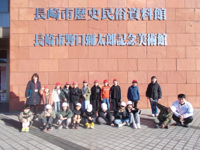 歴史民俗資料館見学の画像