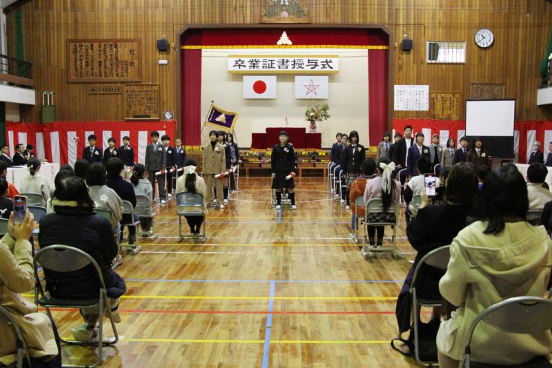 卒業式の画像