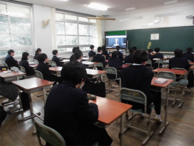 ３学期始業式の画像