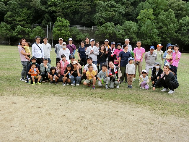 ありがとうございます！芝取り作業10月5日（土）の画像