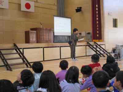 生活の話、ICT機器の使い方、６・５年学年集会（4/7）の画像