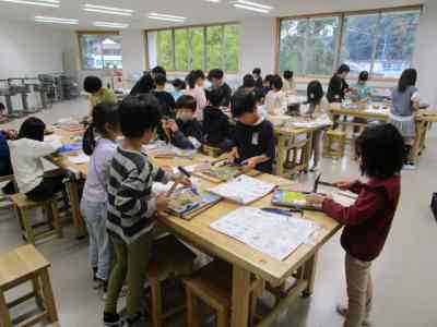 ３年生図工の画像