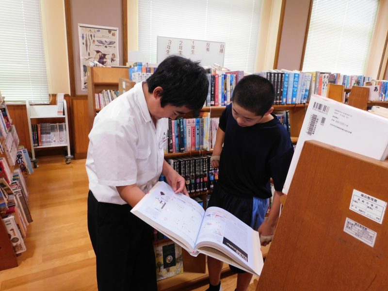 今日の図書室の画像