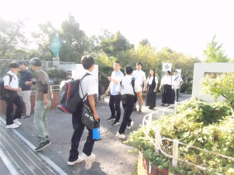 あいさつ運動の画像