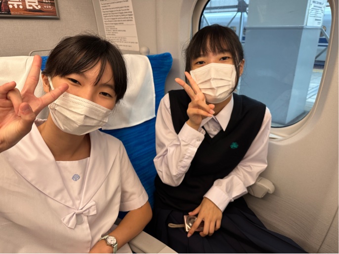 🌸修学旅行① 新幹線出発しました！🌸の画像