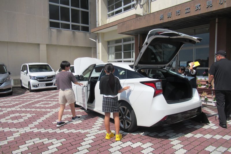 9/26(木)　５年生社会科　自動車工業を調べようの画像