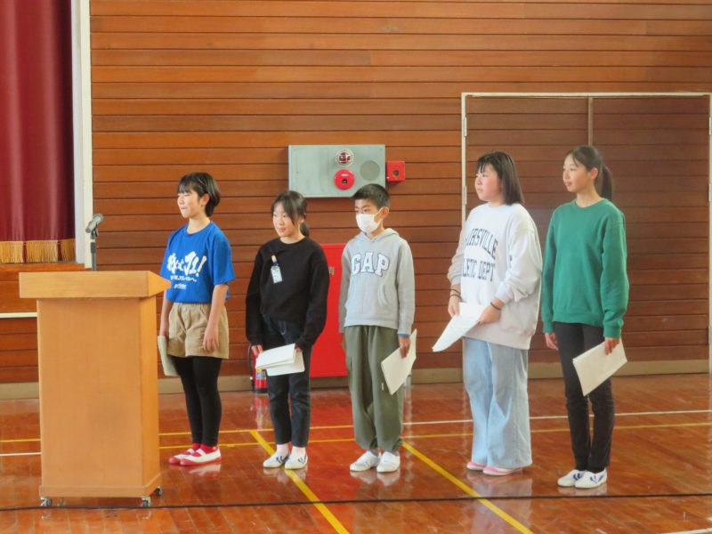 12/3（火）　なかよし集会～人権について学びました～（全校）の画像