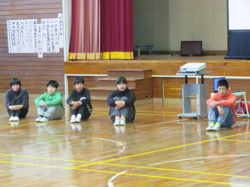 3/4(火) 6年生を送る会の画像