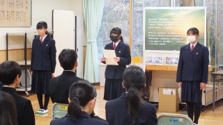 第２学期終業式の画像