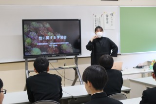 1･2年生　思春期教室の画像