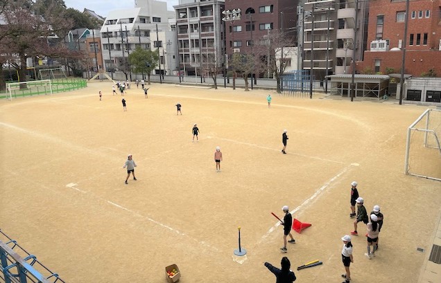 【校長日記】心はポカポカ!4年生のティーボールの画像