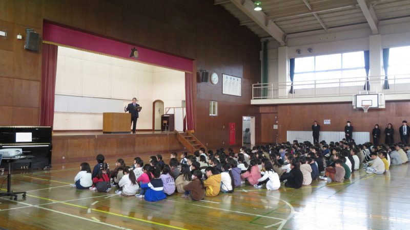第２学期　終業式の画像