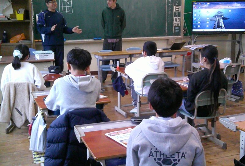 中学校の先生が授業をしてくださいましたの画像